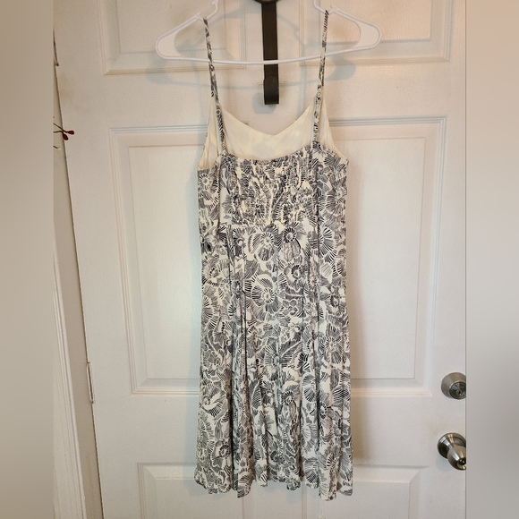Woman's Spaghetti Strap Sun Dress, Size: Medium Color: Black & White - Picture 8 of 12